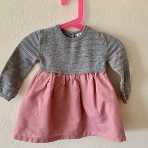 Baby girls dress size 12months. Brand TEX